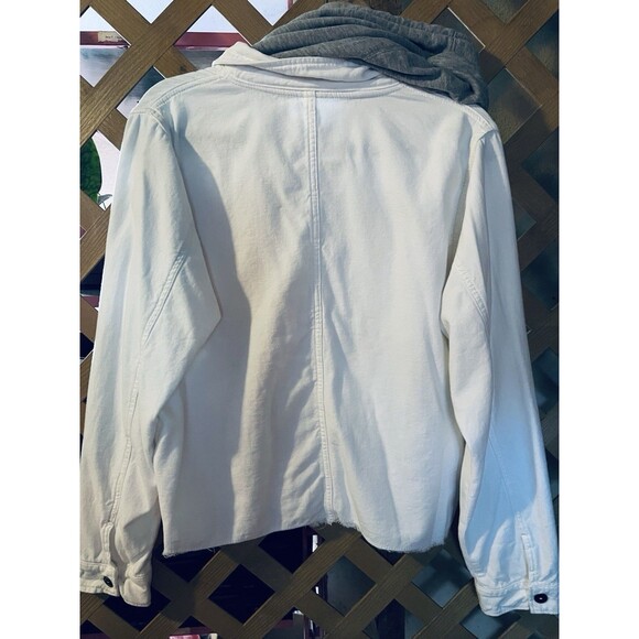 FREE PEOPLE Weekend Wanderer Wht Chambray Distressed Embroidered Hoodie Jacket L - Picture 7 of 8